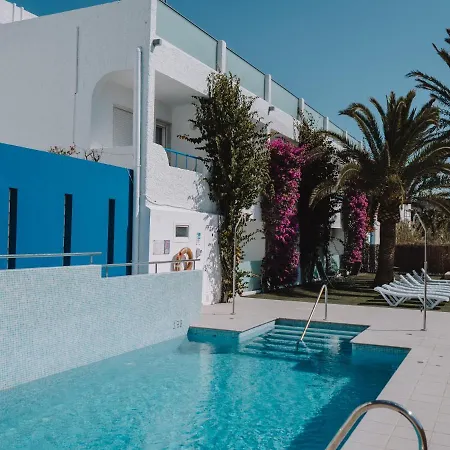 Hostal Las Gaviotas-2